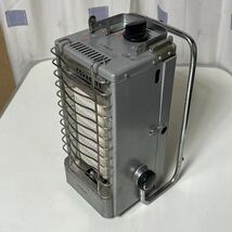 イワタニカセットヒーターCB-8（中古品）の出品です（手渡し返金あり）Iwatani カセットガスストーブ アウトドア キャンプ _画像3