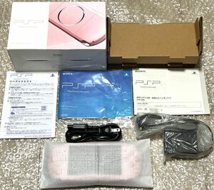 〈新品同様・ほぼ未使用・極美品・最終型〉PSP-3000 本体 ブロッサムピンク PlayStation Portable 薄型