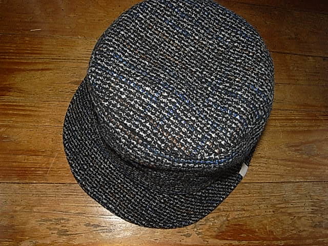 moz CAP ５７,５cm 未使用 。