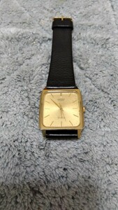 腕時計セイコーコォーツドルチェ稼働中古品メンズアンティーク SEIKO