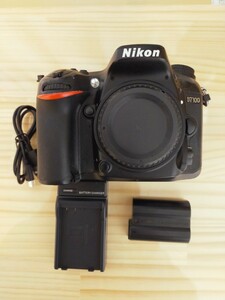 ★実用美品★ Nikon ニコン D7100 ボディ デジタル一眼レフカメラ