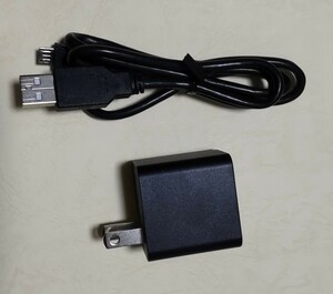  ASUS　ACアダプター USB充電器　PSM06A-050Q 5.2V 1.35A 黒 充電ケーブル付