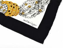 166062〇美品 Cartier カルティエ パンテール スカーフ シルク ブラック ホワイト ゴールド パンサー 豹 ジュエリー C2ロゴ/ G_画像2
