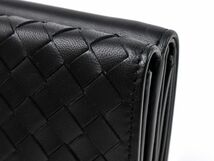 162315〇美品 BOTTEGA VENETA ボッテガ ヴェネタ イントレチャート 三つ折り財布 515385 レザー ブラック メンズ レディース/ C_画像9