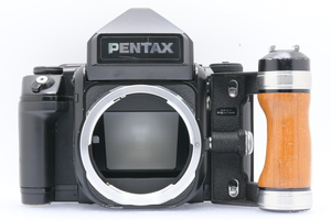 PENTAX 67II ボディ AEペンタプリズムファインダー + 木製グリップ ペンタックス 中判フィルムカメラ バケペン