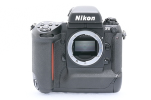 Nikon F5 ボディ ニコン フィルムカメラ AF一眼レフ ストラップ付