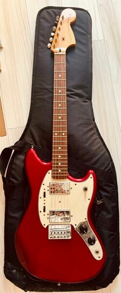 Fender Mustang Special　ムスタング　スペシャル　フェンダー　メキシコ　Candy Apple Red