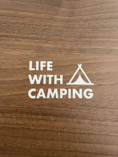 【送料無料】 テント LIFE WITH CAMPING カッティングステッカー キャンプ アウトドア 白【新品】