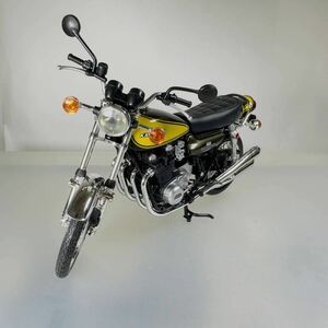 1/12 完成品バイク Kawasaki 900Super4 (Z1) イエローポール