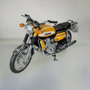 1/12 MINICHAMPS Classic Bike Series No.5 Suzuki GT 750J Water Cooled 1972 ミニチャンプス バイク スズキ ゴールド オートバイ