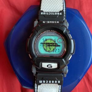 ☆★即決有★☆最高峰のEL美！おしゃれな白黒色！クラバー限定 RホールDW-002 G-SHOCK DW-002DJR-1 六本木クラブ R？hall カシオ Gショック