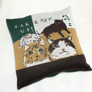 新品即決◆マンハッタナーズ クッションカバー◆猫/ネコ/NY猫絵暦六月 me312