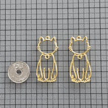 ◆レジン枠　空枠　首に鈴お座り猫ちゃん　ネコ　5個で300円　_画像3