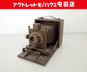  retro manner tin plate made .. camera design tin plate art objet d'art miscellaneous goods display Sapporo city . rice field shop 