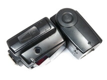 【 中古動作確認済 使用感あり 】Nikon SPEEDLIGHT SB-800 増設電池パック付 ニコン ストロボ ［管NI2059］_画像2