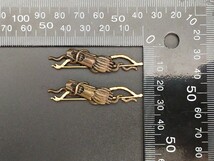 MS63　日本刀装具　目貫　弓と矢　銅製　金工品　拵　刀剣美術_画像3