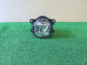 ＭＫ５３Ｓ　スペーシア　右フォグランプ　ＬＥＤ　13629 D1