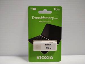 未開封品・未使用品　USBメモリー 16GB　KIOXIA　メモリーカード 　フラッシュメモリ