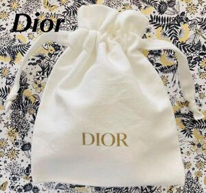 新品未使用　今月入手　Dior ディオール 巾着 ポーチ ホワイト 白 ノベルティ