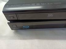 QAZ12712★Panasonic パナソニック SD/BD/DVD/HDD/VHS一体型　レコーダー　DIGA　ディーガ　DMR-BR670V 本体、B-CASカード　ジャンク　_画像2