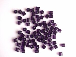 ガラスビーズ　キューブ　4.5mm　ダークパープル　濃い紫　75個 　GL8015014-75 #571