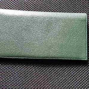 薄型長財布 かぶせ蓋 ２つ折り本革レザー グリーン(緑)系美品男女兼用 の画像1