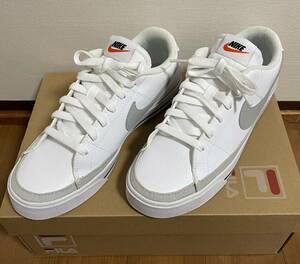 【未使用】 NIKE ローカットスニーカー　24.5cm 型番:DH3162-104 (別紐付) 【商品説明を必ずお読み下さい】