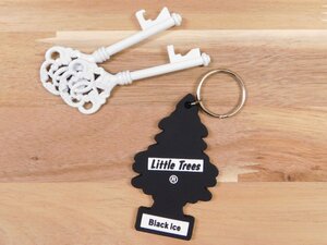 送料￥94【LittleTrees・リトルツリー】※《PVCラバーキーホルダー ／ブラックアイス》　LT-KC-KR-001　キーリング