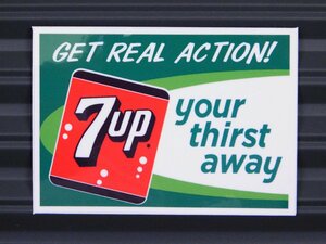 【７ＵＰ・セブンアップ】※《看板ステッカー／サイズ55×86mm》　３９～６９年代ロゴ　アメリカン雑貨　ドリンク　ステッカー