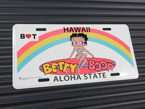 【Betty Boop・ベティちゃん】※《ライセンスプレート ／BT-ALOHA】　アメリカン雑貨　ナンバープレート