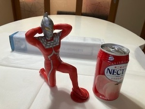 ウルトラセブン　　ソフビフィギュア　　身長約２０センチ　　バンブレスト