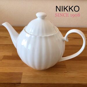 NIKKO ティーポット　日本製　ファインボーンチャイナ