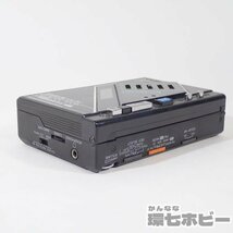 1UW3◆当時物 シャープ JC-N8 ポータブル カセットプレーヤー 日本製 通電NG ジャンク/SHARP ウォークマン WALKMAN 送:-/60_画像3