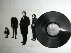 OL7:THE STRANGLERS / BLACK AND WHITE / GP 590