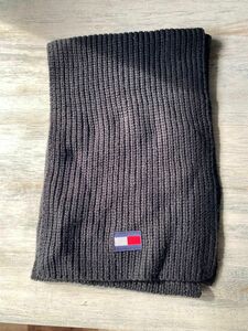 TOMMY HILFIGER トミー TOMMY マフラー ブラック 未使用