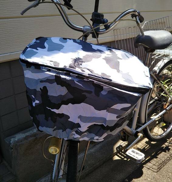 自転車用品　カゴカバー　前カゴ用カバー　【迷彩柄】　はっ水加工済　ファスナー4つで便利な両開き♪ 　keia* 川澄製作所　