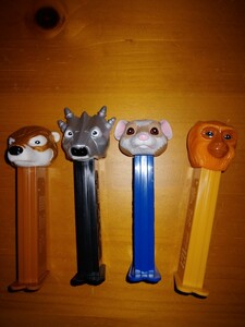 PEZ　ライラの冒険　黄金の羅針盤　コンプリートセット　ペッツ PEZ 