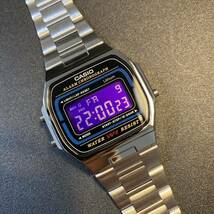 【新品/送料込】カシオ チープカシオ デジタル 腕時計 紫 液晶反転 レトロ 調　g-shock alba timex 好きにも_画像2