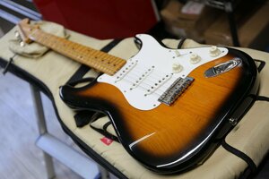 【中古】FENDER　JAPAN　ストラトキャスター　Oシリアル　CUSTOM　EDITION　サンバースト　