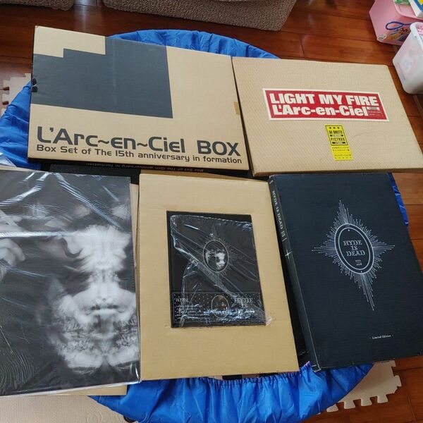 L'Arc～en～Ciel　HYDE IS DEAD 2002-2008 写真集ポスターセット