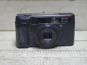 M10207 RICHO TF-200D WIDE f=38mm TELE f=65mm リコー DX AUTO カメラ コレクターより 汚れ有り 動作未チェック サイズ60 0601
