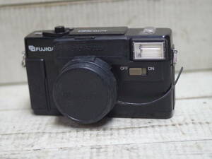 M10239 FUJICA AUTO-7QD camera collector .. dirt equipped operation no check size 60 0601