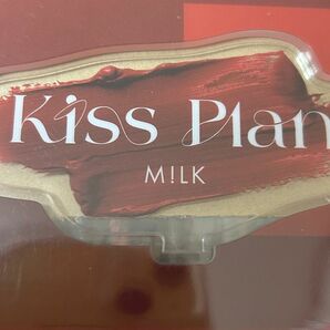 M!LK Kiss Plan アクスタ