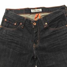 漢の1着 濃紺 リーバイス Levi’s OL502-0009 W30 オレンジパッケージ ブーツカット メンズ ジーパン クラシック　ギャラ入り革パッチ _画像4