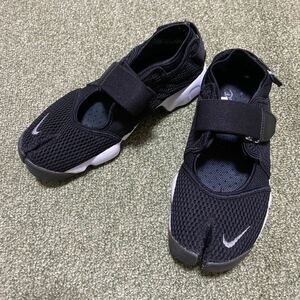 NIKE ナイキ AIR RIFT エアリフト スニーカー 足袋 27cm 黒