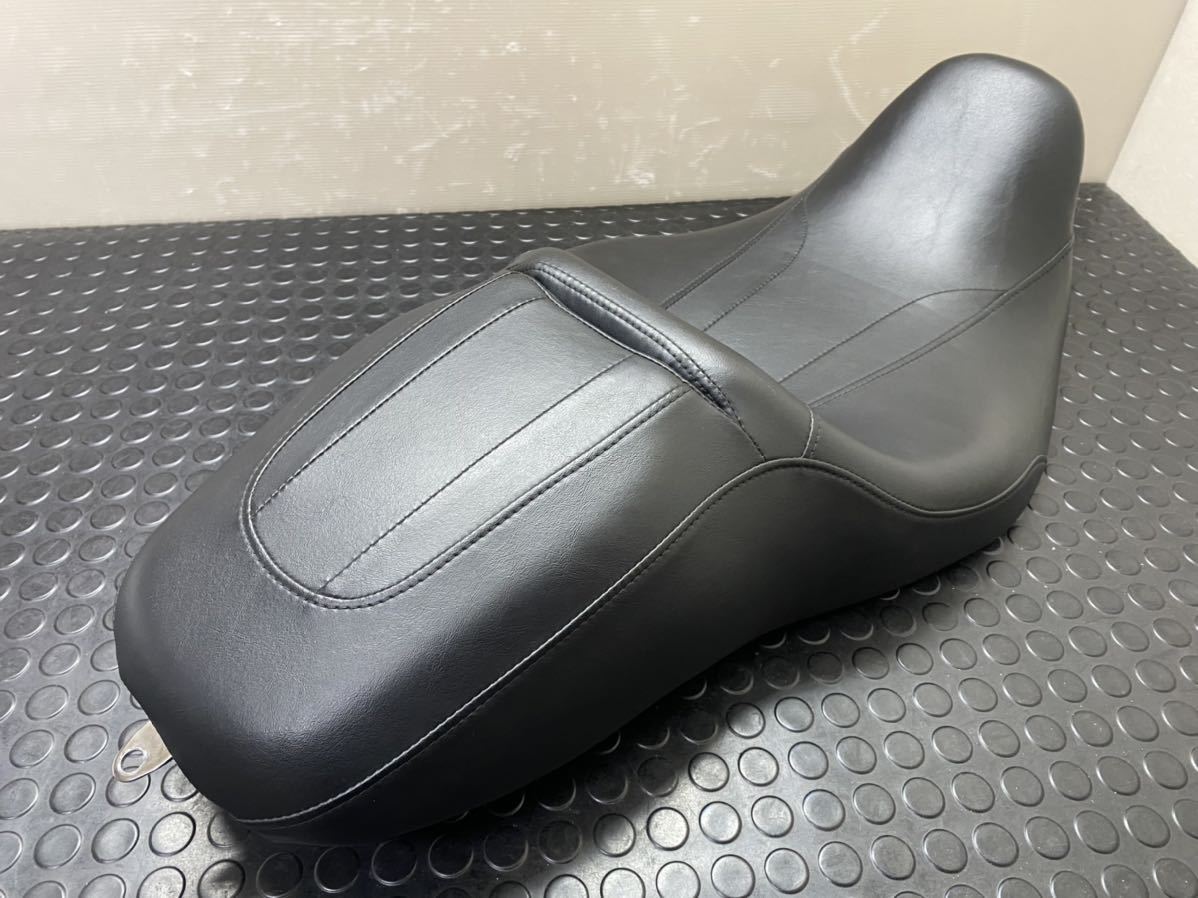 BuU様専用 FLTRXS ロードグライド 純正シート BuU様専用 FLTRXS ロードグライド 純正シート