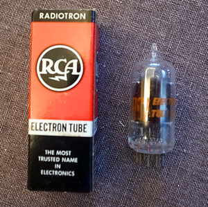 ☆双三極管　12AU7A　RCA　未使用NOS 元箱入　その2☆