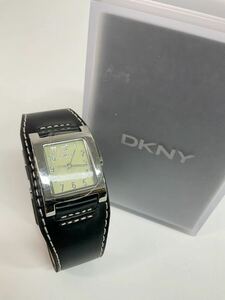 代TW015-60◆ 【未使用・保管品】DKNY ダナキャラン クォーツ シルバー×ブラック 腕時計 ケースあり （現状品）