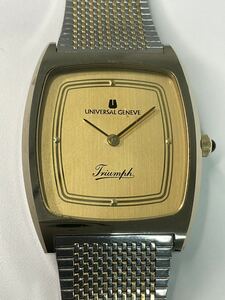 営SA520-60◆ UNIVERSAL GENEVE ユニバーサルジュネーブ 243301 triumph ゴールドカラー クォーツ 腕時計 （現状品）