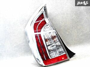 トヨタ純正 ZVW30 プリウス 後期 LED テール テールランプ テールライト 左 左側 助手席 STANLEY 47-55 棚 B3C